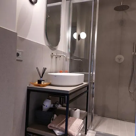 The 6 Apartments Rimini Exterior photo