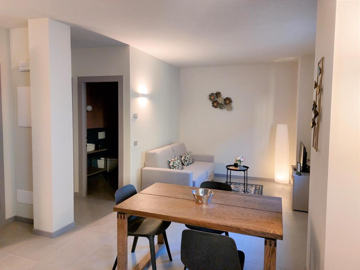 Apartment The 6